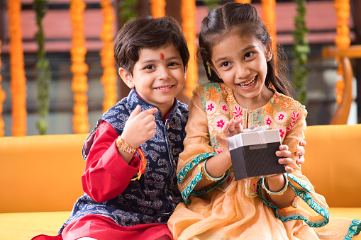 Online Rakhi Delivery In Delhi From MyFlowerTree